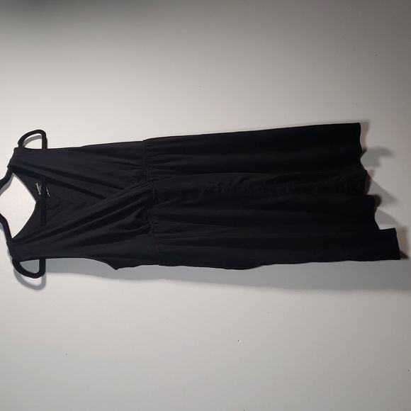 🤰Motherhood Maternity blacl nightgown in size Medium p2p 20 🤰 - Picture 3 of 7